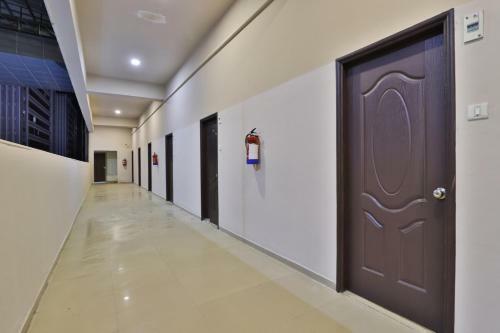 Oyo Flagship 30791 Hotel Shagun Canal Rd