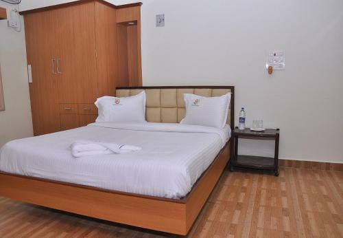 Hotel Sai Ramana Estate