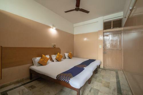 Hotel Spot On 66238 Aishwarya Lodge