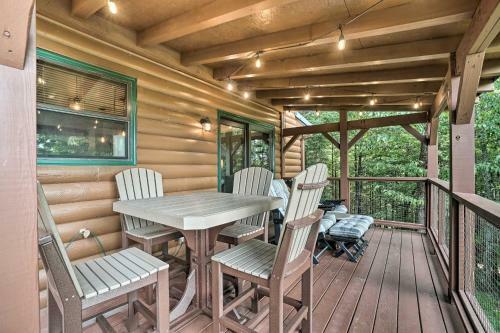 Yellow Mountain Cabin With Deck Near Hiking!