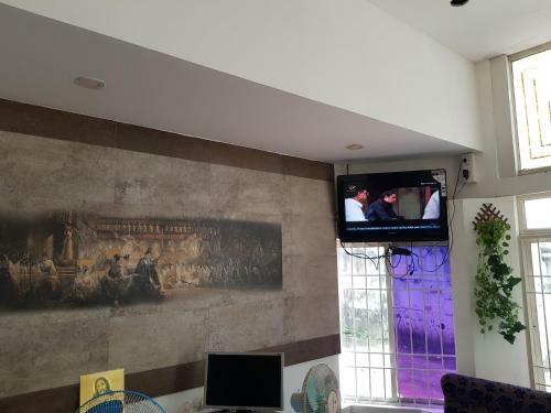 Hotel All Seasons Guest House