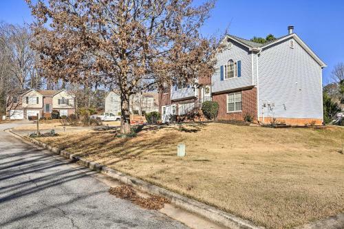 Classic Lithonia Home - Near Golf And Stone Mtn