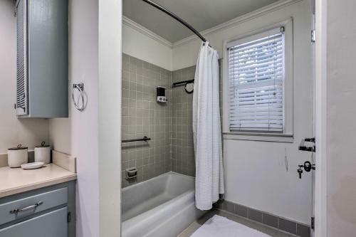 Apartamento Central Thomasville Condo - Walk To Broad St!