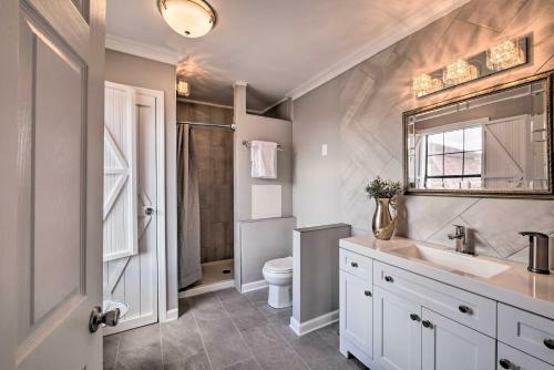 Apartamento Updated Trenton Apt With Balcony And Town Views!