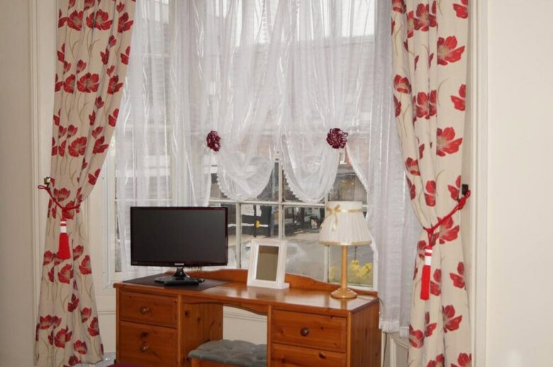 Bed & Breakfast The Lansdowne Hotel