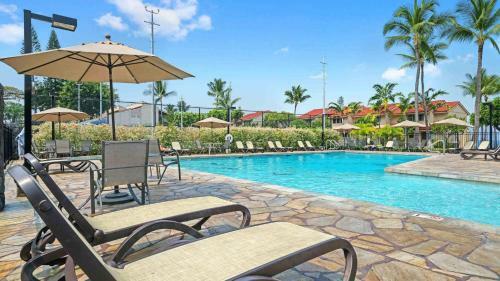 Surf & Racquet Club #6-303