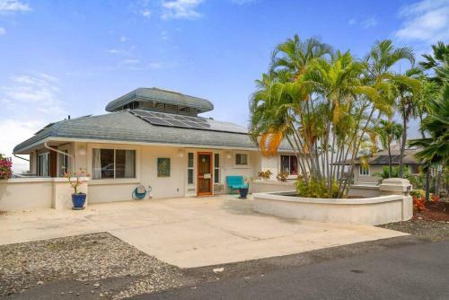 Outrigger Paradise Hale Wa A Pale