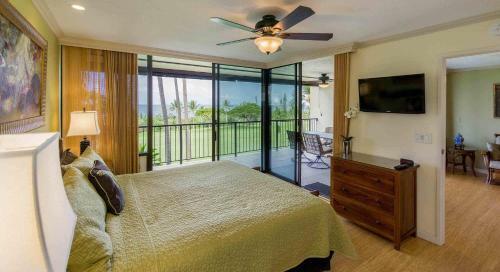Country Club Villas #208