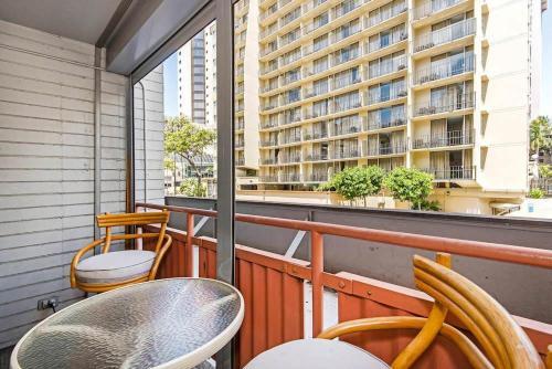 Waikiki Gem At The Hawaiian King