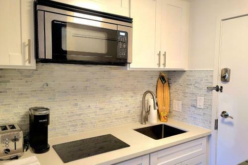 Apartamento Spacious Studio W/ Parking, Beach/mall/park