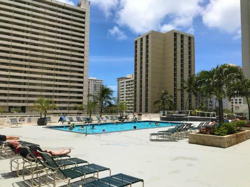 Apartamento 37th Fl. Ocean View, 1 Block To Beach, Parking