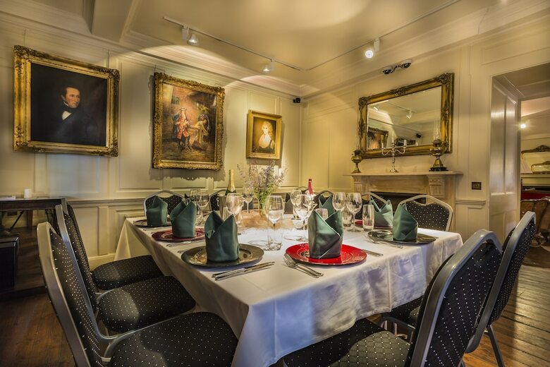 Hotel White Hart Royal