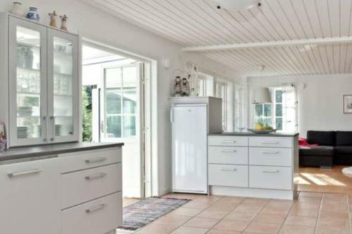 Nature Cottage - 10 Minutes Walk To Beach