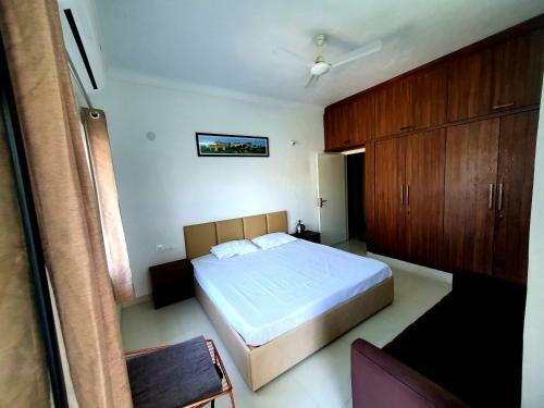 Riverview Retreat 3bhk Apartment
