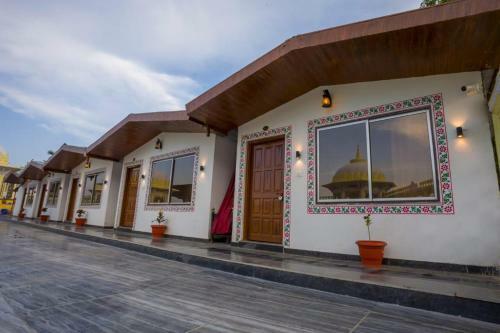 Hotel Badi Garh Palace Resort & Spa