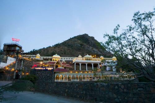 Hotel Badi Garh Palace Resort & Spa