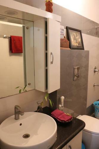 Apartamento Treasure Home, Centrally Located 3bhk