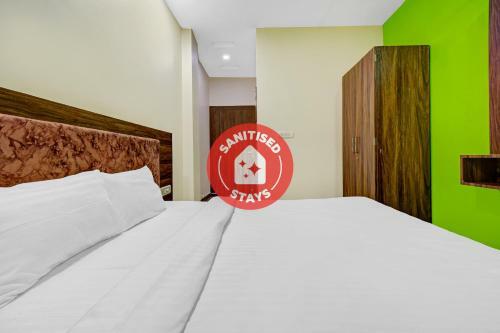 Oyo 86002 Hotel Komal Palace