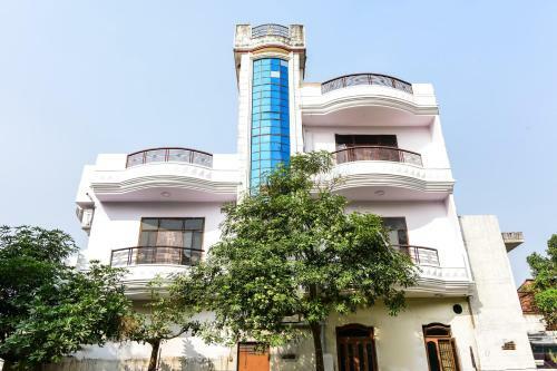Hotel Oyo 63236 Valencia Inn