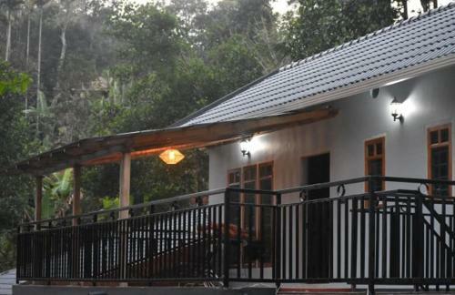 Apartamento Janu's Homestay