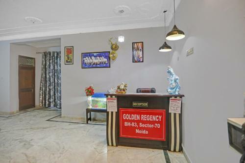 Hotel Oyo 82128 Golden Regency