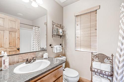 Heart Of Schweitzer Condo