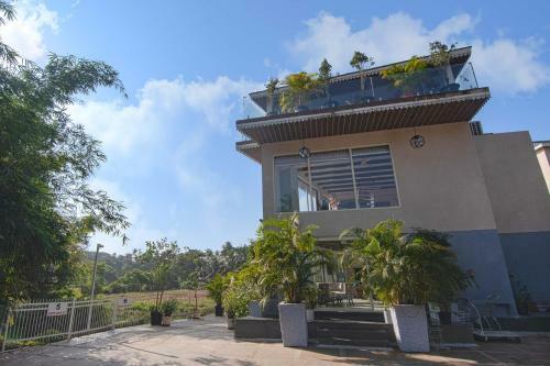 Stayvista At Villa Felicita