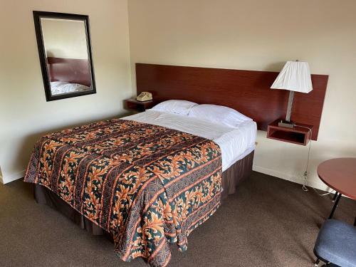 Motel Plank Road Inn & Suites - Lyons