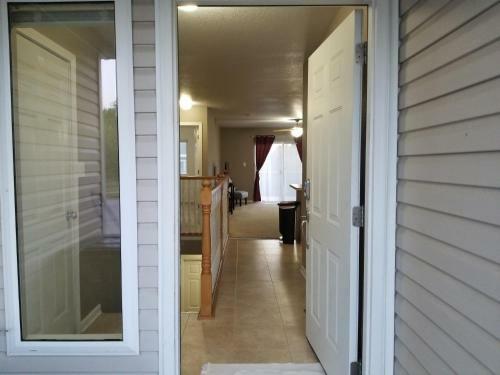 Villa Completebnb Presents Mks1309, Serene 3br 2 Bath Townhome