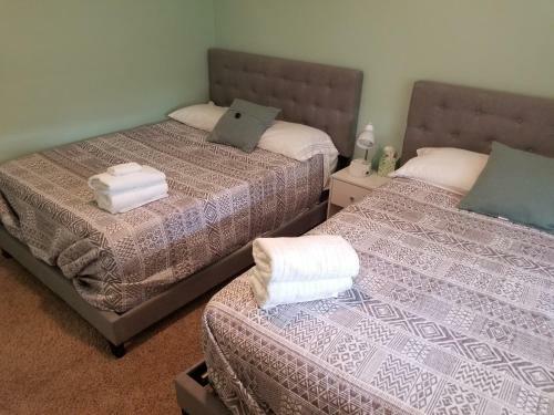 Villa Complete Bnb Presents Beautiful 2br 1b Duplex Mks2005