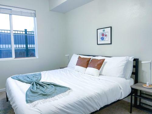 Intrust Stadium Apartments - Downtown Wichita