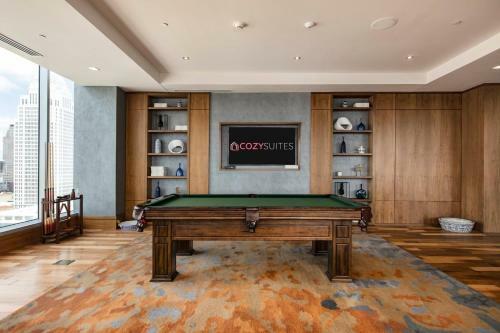 Apartamento Elegant 2br Condo With Sky Pool By Cozysuites