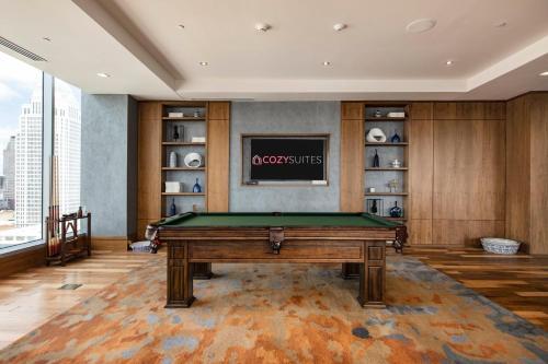Apartamento Two Luxurious Highrises On The Same Floor By Cozysuites
