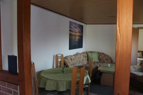 Bungalow Gro� Dratow