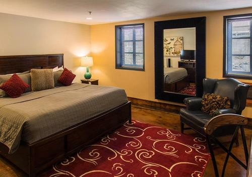 Bed & Breakfast Canal Street Inn