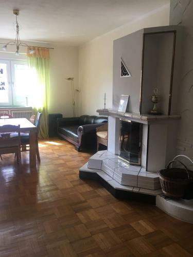Apartment Am Friedrich Ebert Park Mit �ber 100qm Wohnfl�che