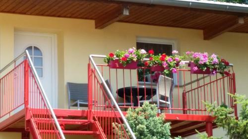 Apartamento Ferienwohnung Gr�ne Oase