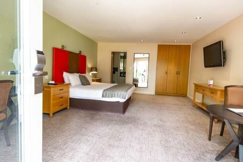 Legacy Great Hallingbury Manor Hotel