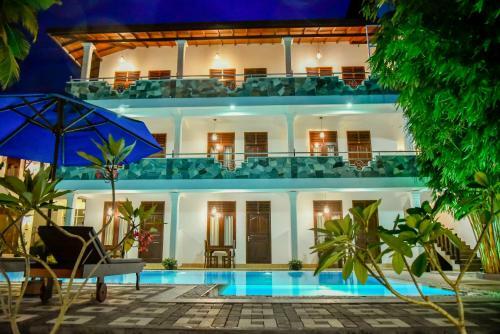 Hostal Villa De White Sambur