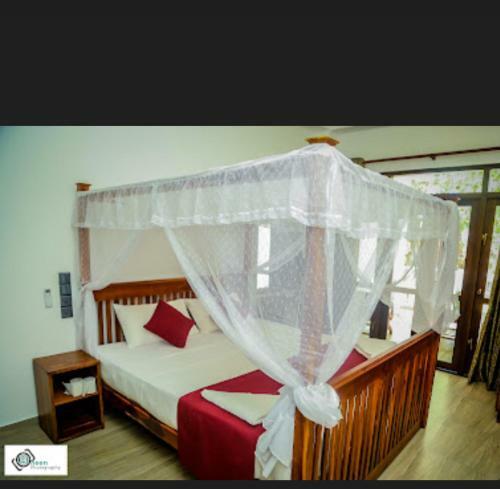 Hostal Kings Marine Sk Town