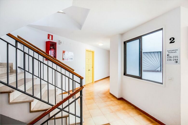 Apartamentos Pal Beach