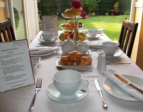 Hostal Arden House