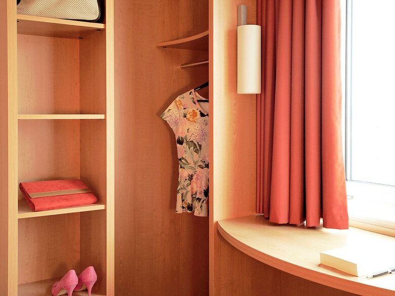 Hotel Ibis London Luton Airport
