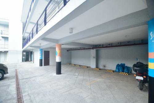 Sans Hotel At Rana Cebu - Vaccinated Staff
