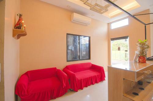 Hotel Vaccinated Staff-oyo 673 Mambaling Pension 2
