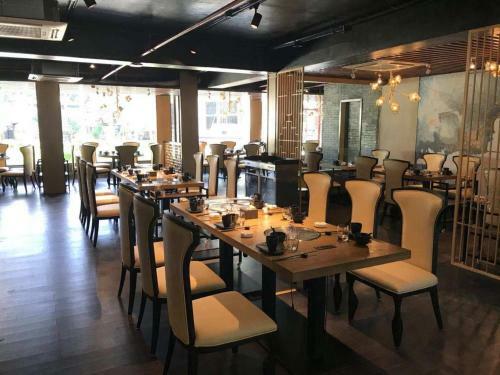 ??????? Tourist Garden Hotel
