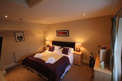 Aberdunant Hall Country Hotel