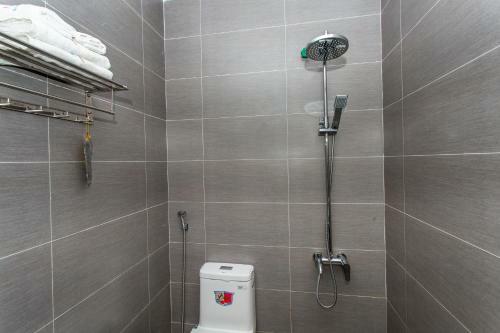 Hotel Oyo 1069 Mt House Homestay