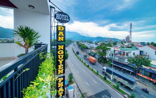 Hotel Kh�ch S?n ?an Nguy�n Ph�t