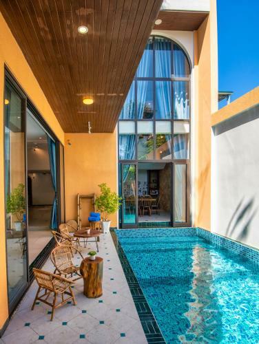 New & Stylish 5bdr Villa With Pool, Karaoke Room, Bbq